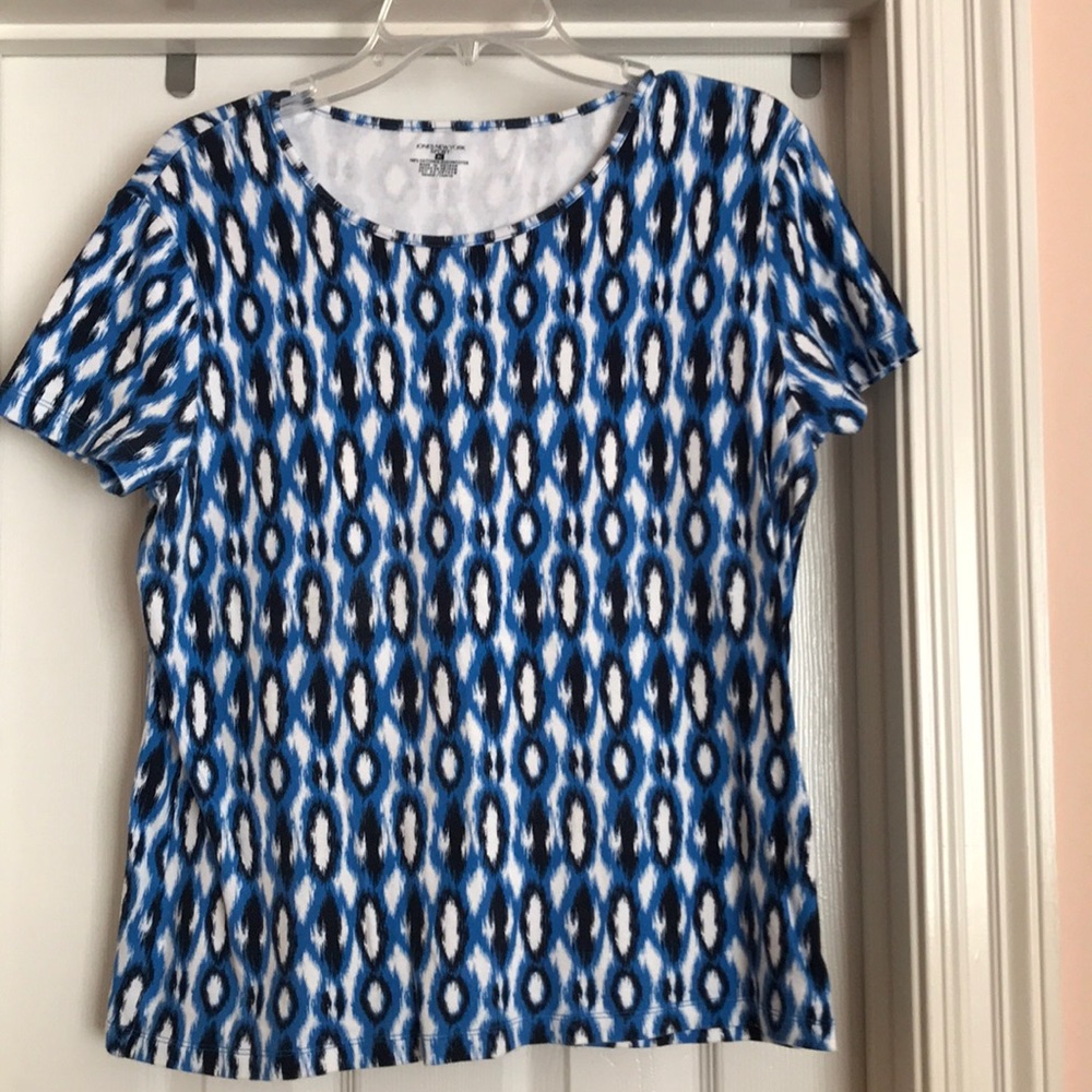 Jones New York short sleeve top